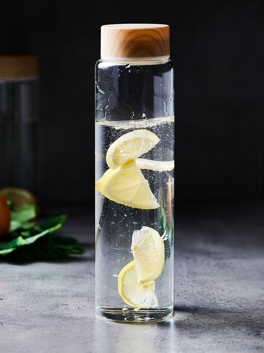 Coolers Borosilicate Bottle with Wooden Finish Lid - 1 L