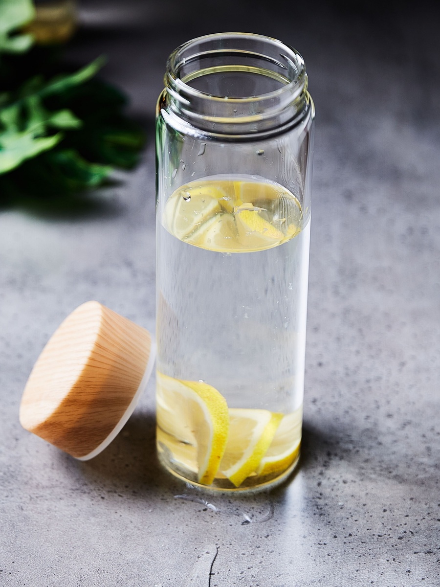 Coolers Borosilicate Bottle with Wooden Finish Lid - 1 L