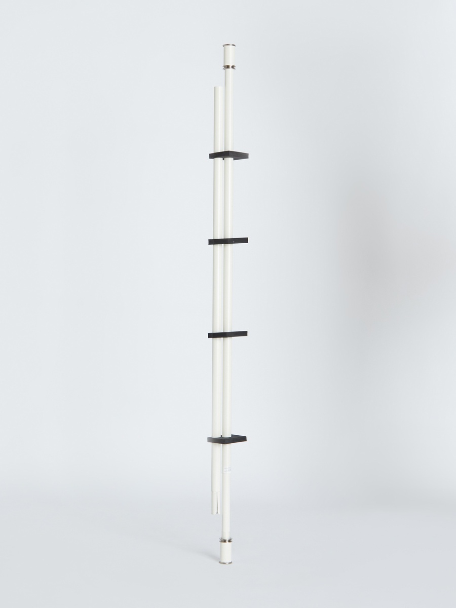 Zoe Powder Coated 25mm Extendable Single Curtain Rod 110-320 cm
