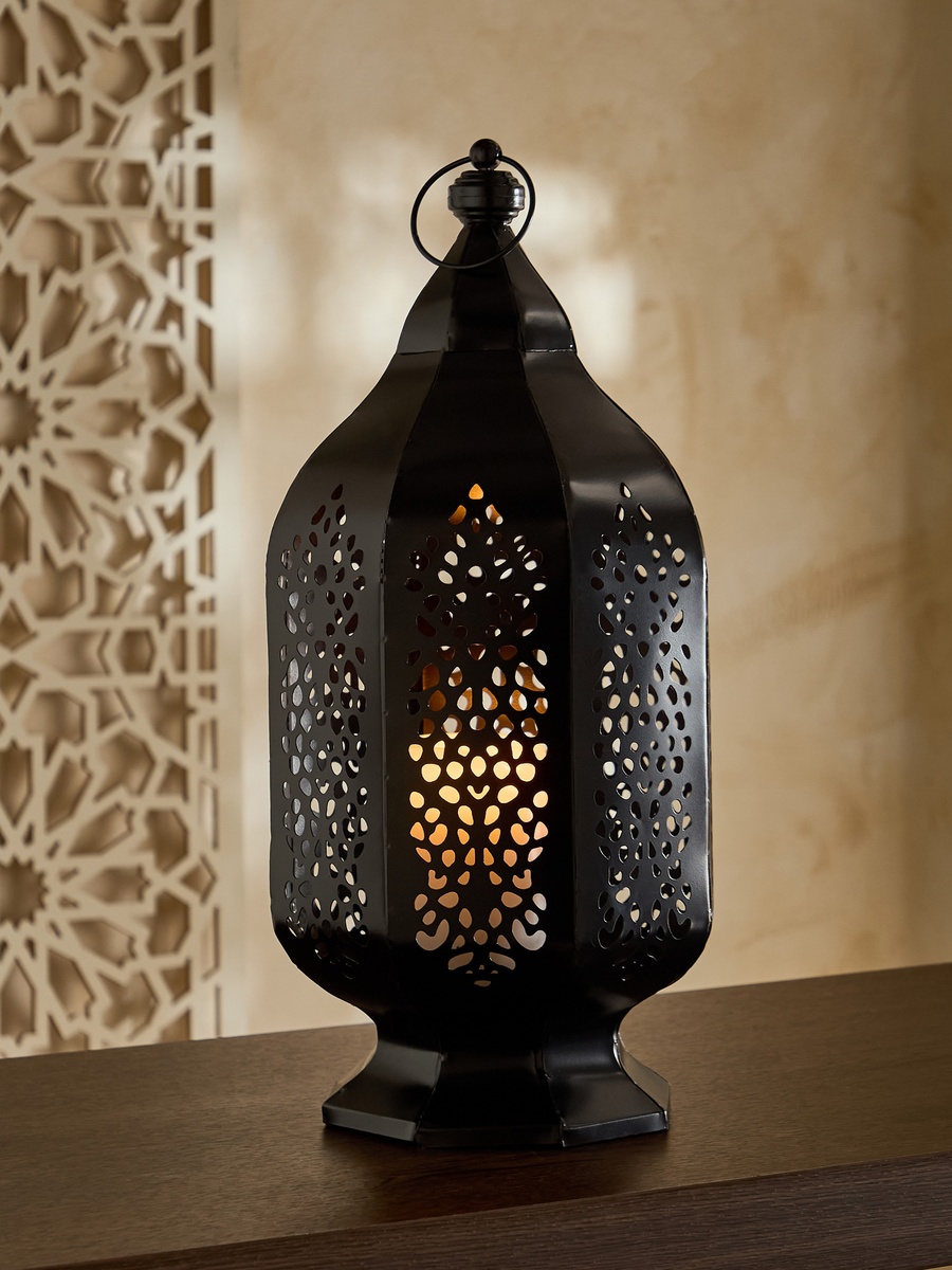 فانوس ديكور مفرغ - 20*20*42 سم