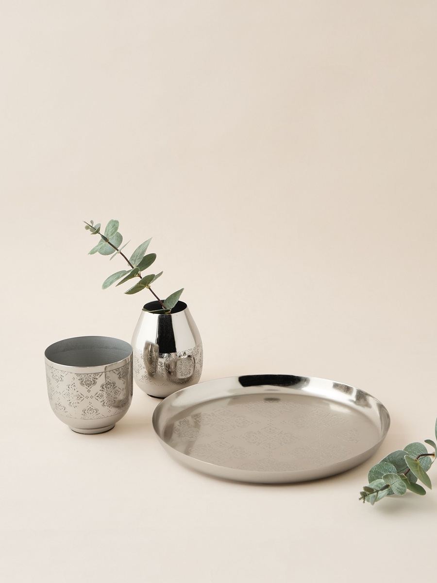 Floral Etched Decorative Tray - 25 cm