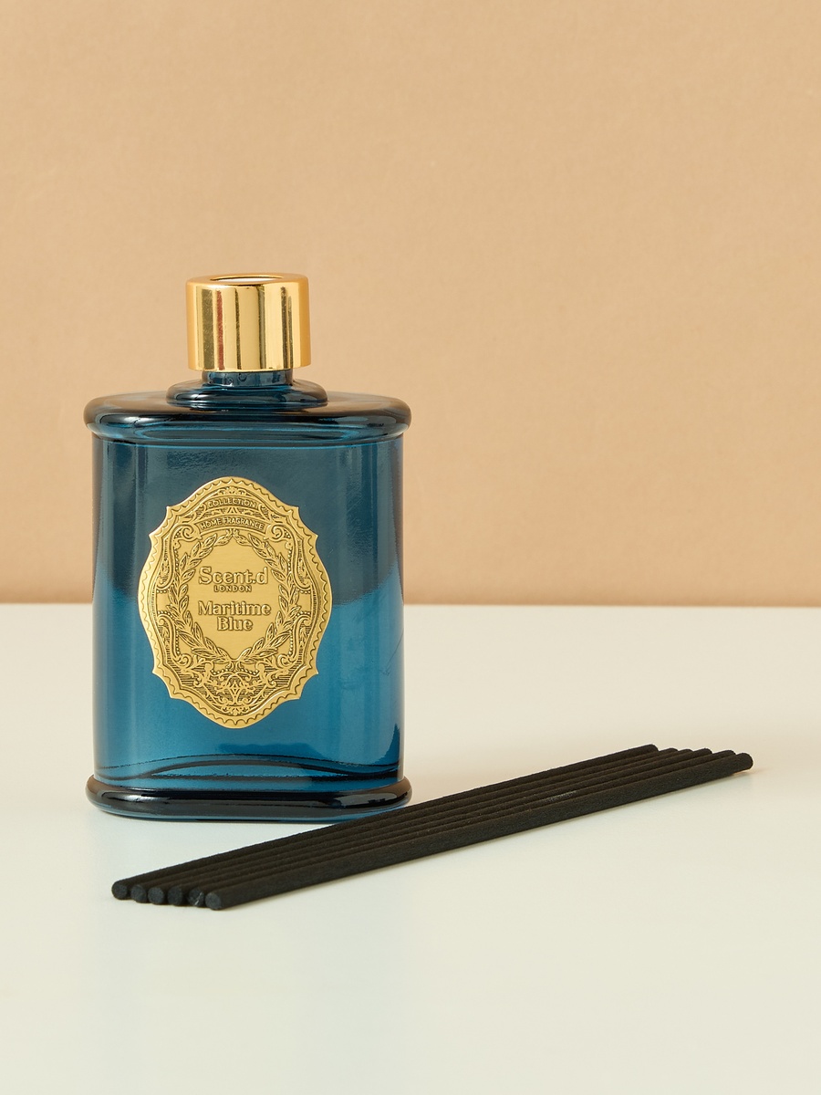 مجموعة هدايا موزع عطور بأعواد وشمعة معطرة أورينتال لوكس ماريتايم من قطعتين من سينت دي لندن