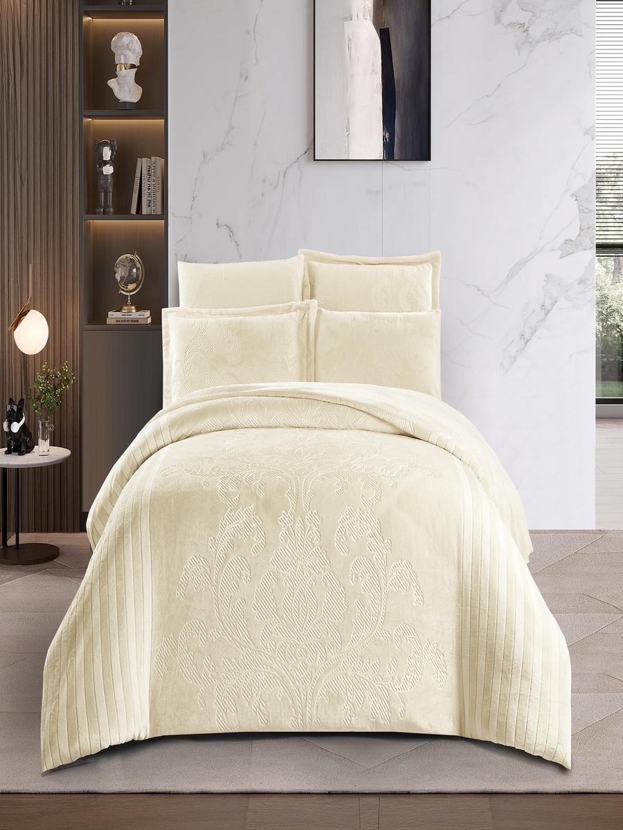 Embossed Velvet Comforter Set