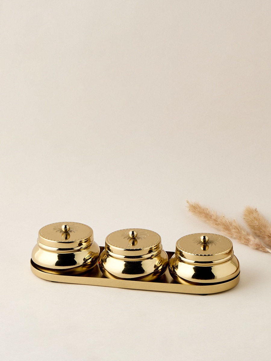 Palm Tree Embossed 3-Piece Bowl Set with Tray
