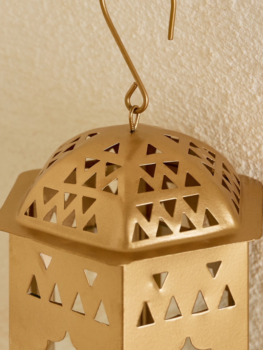 Isaba Marlina Decorative Tealight Lantern with Glass - 11x9.5x15 cm