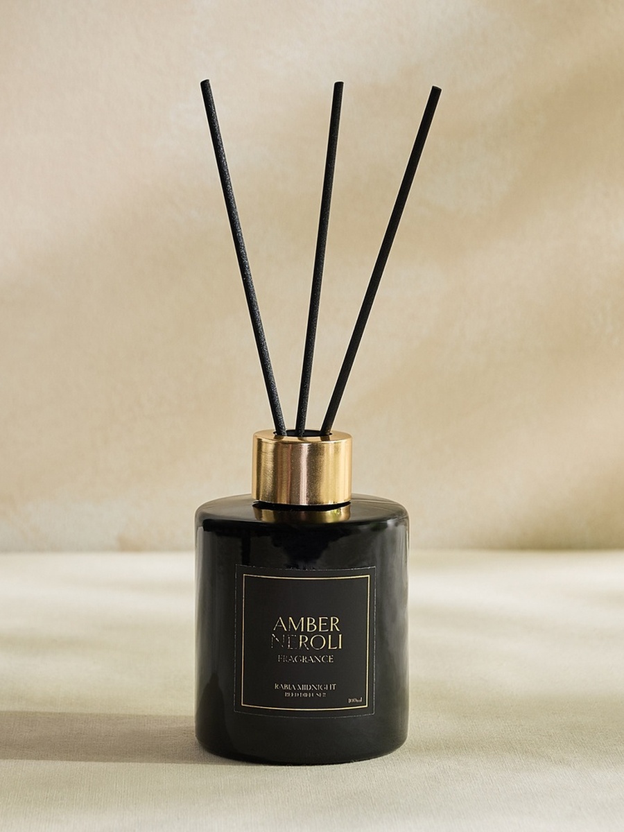طقم هدايا شمعة وعطر أعواد بعنبر النيرولي ربيعة ميدنايت