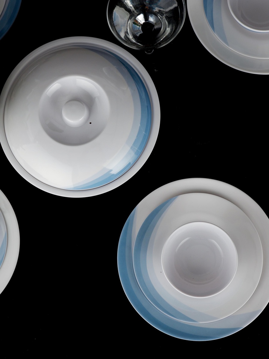 54-Piece Skyline Melamineware Dinner Set