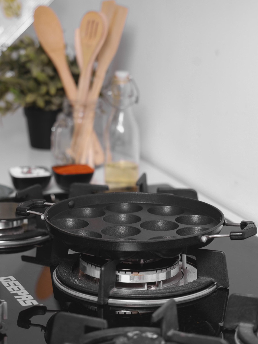 12Pits Nonstick Appam Pan