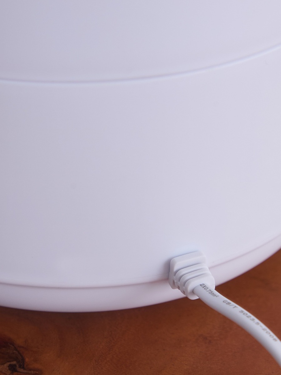 Nova Mistique Ultrasonic Cool Mist Humidifier with LED Light and Water Shortage Protection - 4 L