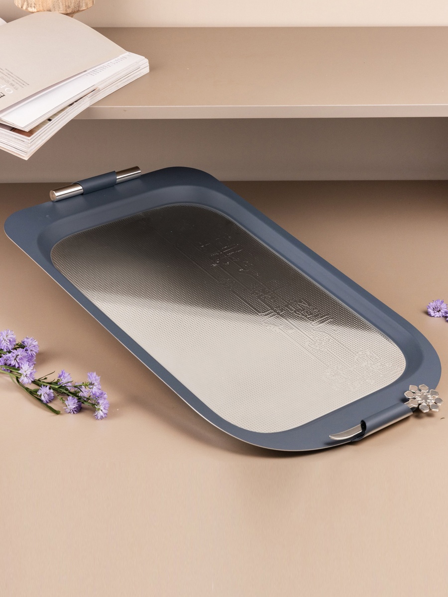 Rectangular Serving Tray with Handle - 53x31 cm