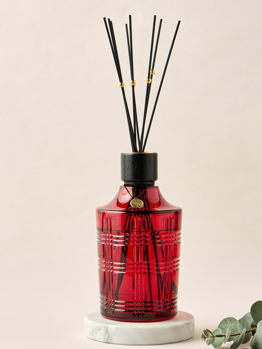 طقم موزّع عطور بالأعواد جولدن أواسيس من سينت.د لندن - 1.1 لتر