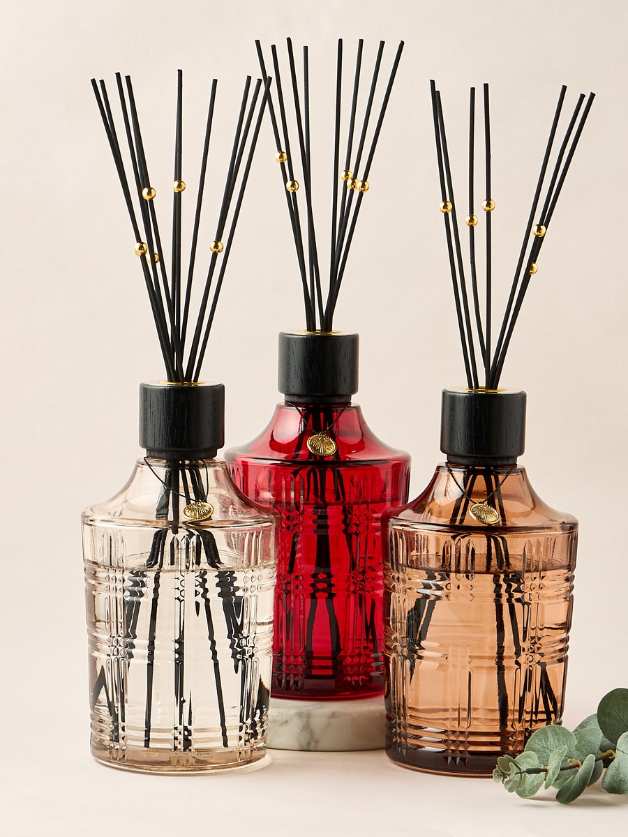 Petal Mirage Scented Reed Diffuser Set - 1.1 L