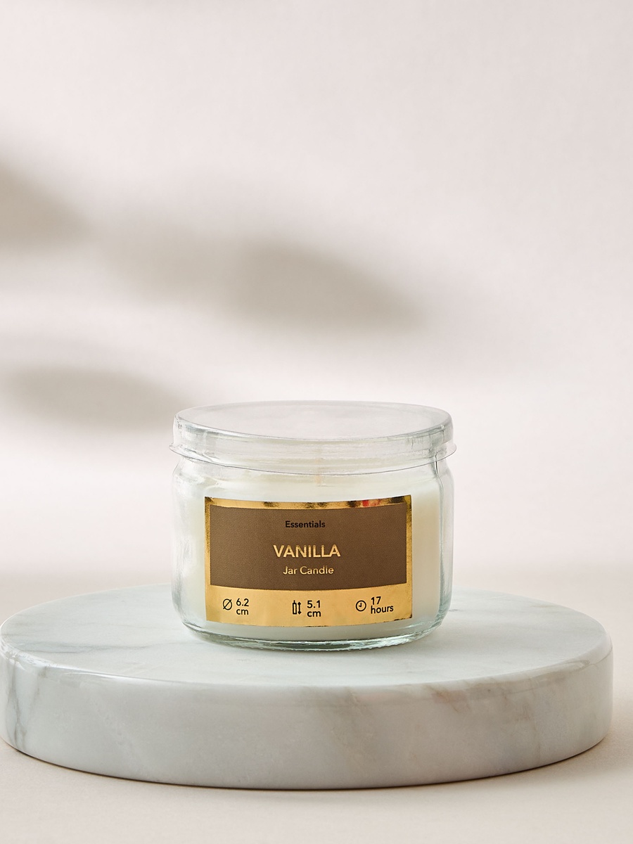 Essentials Vanilla Scented Jar Candle - 17 h