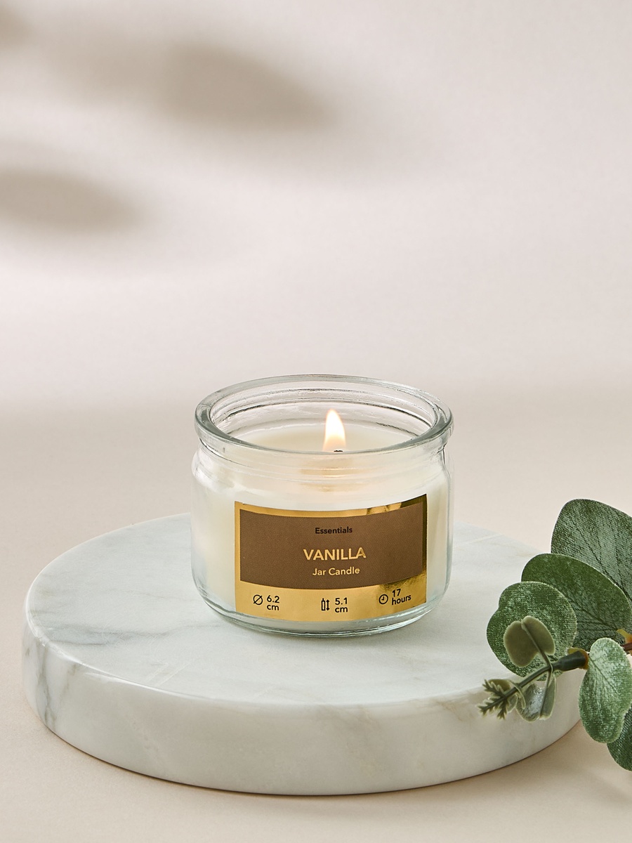 Essentials Vanilla Scented Jar Candle - 17 h