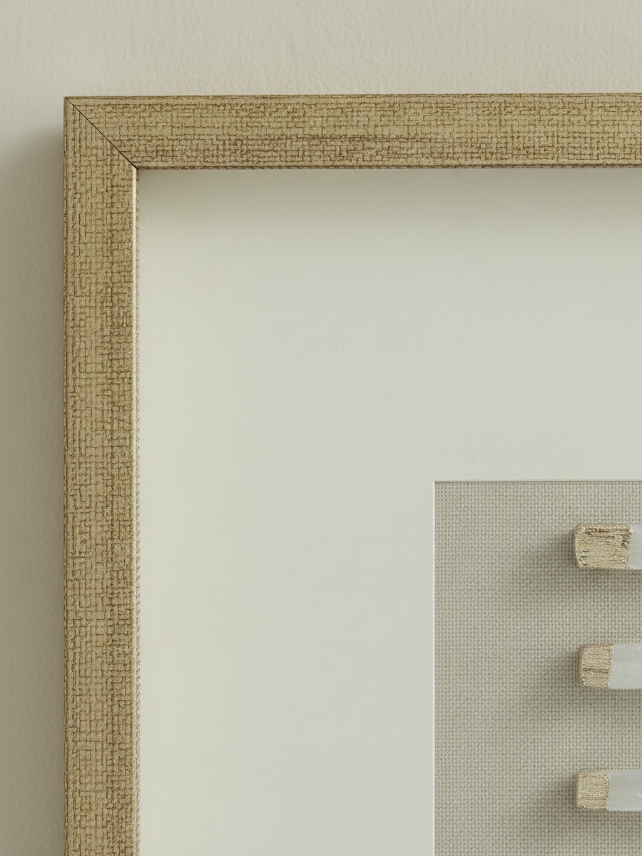 Umber Olivia Luxe Gypsum Shadow Box with Frame - 35x50 cm