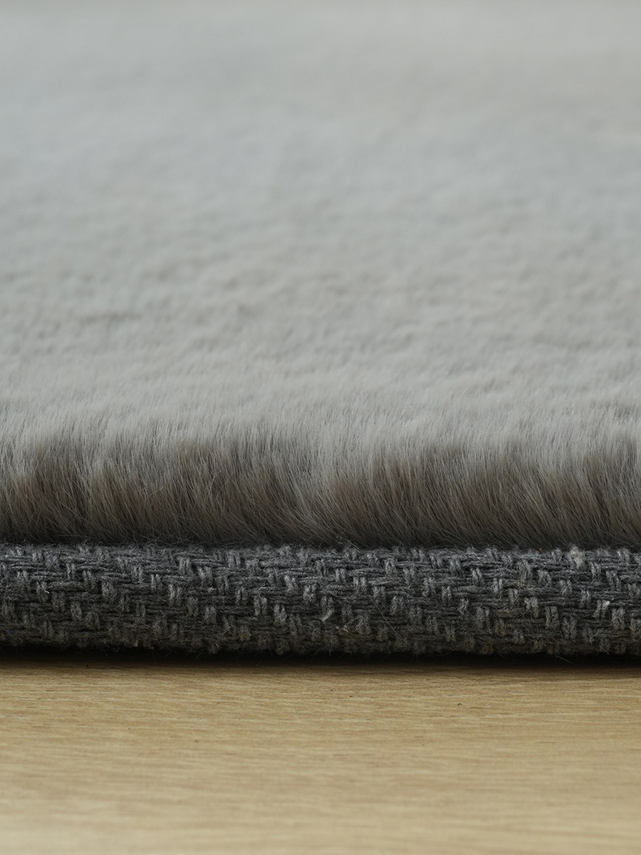 Faux Rabbit Fur Rug - 60x120 cm