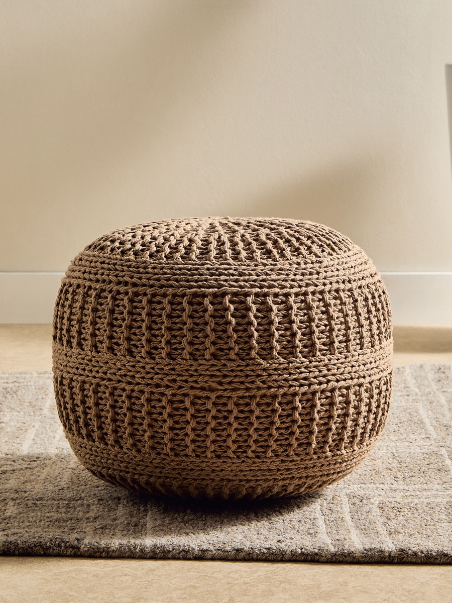 Essential Cable Knitted Pouf - 50x50x35 cm