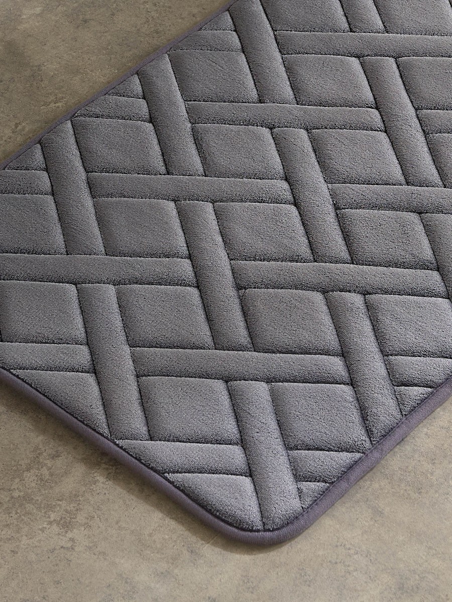 Essential Memory Foam Bath Mat with Mesh Backing - 50x80 cm