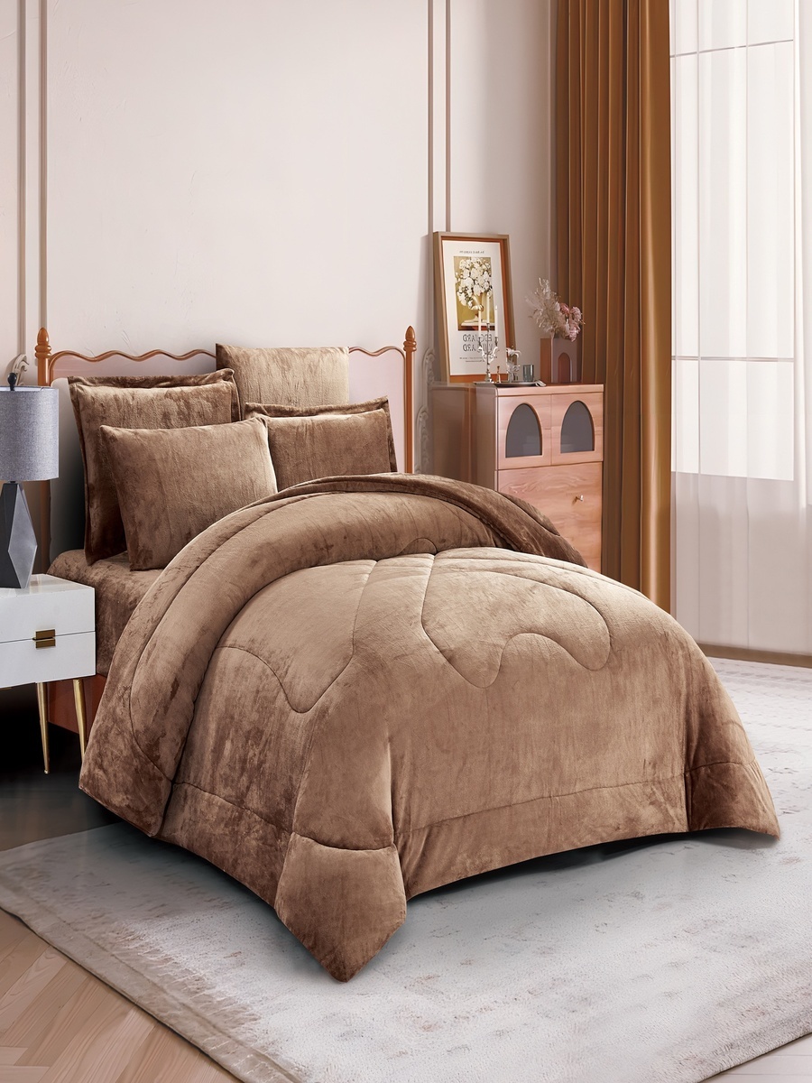 Plush Velvet Comforter Set Brown