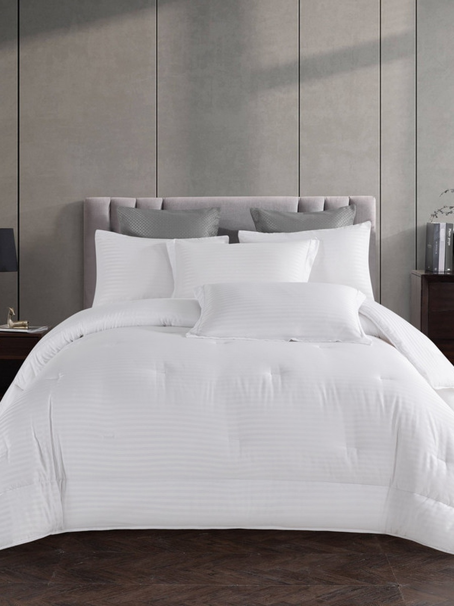 6-Piece King Size Striped Comforter 260x 240 cm With 350 GSM Filling, White