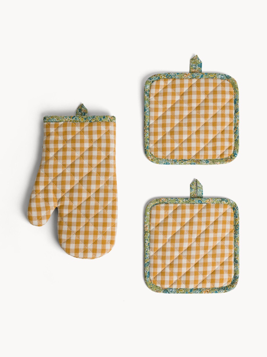 Set of 3 - Pot Holders and Pure Vichy Cotton Kitchen Glove