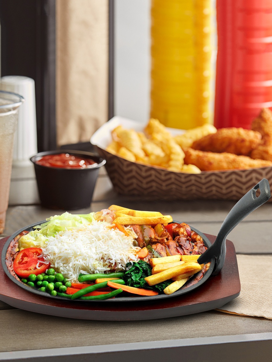 Oval Sizzler Tray Small with Holder, 24x14Cm
