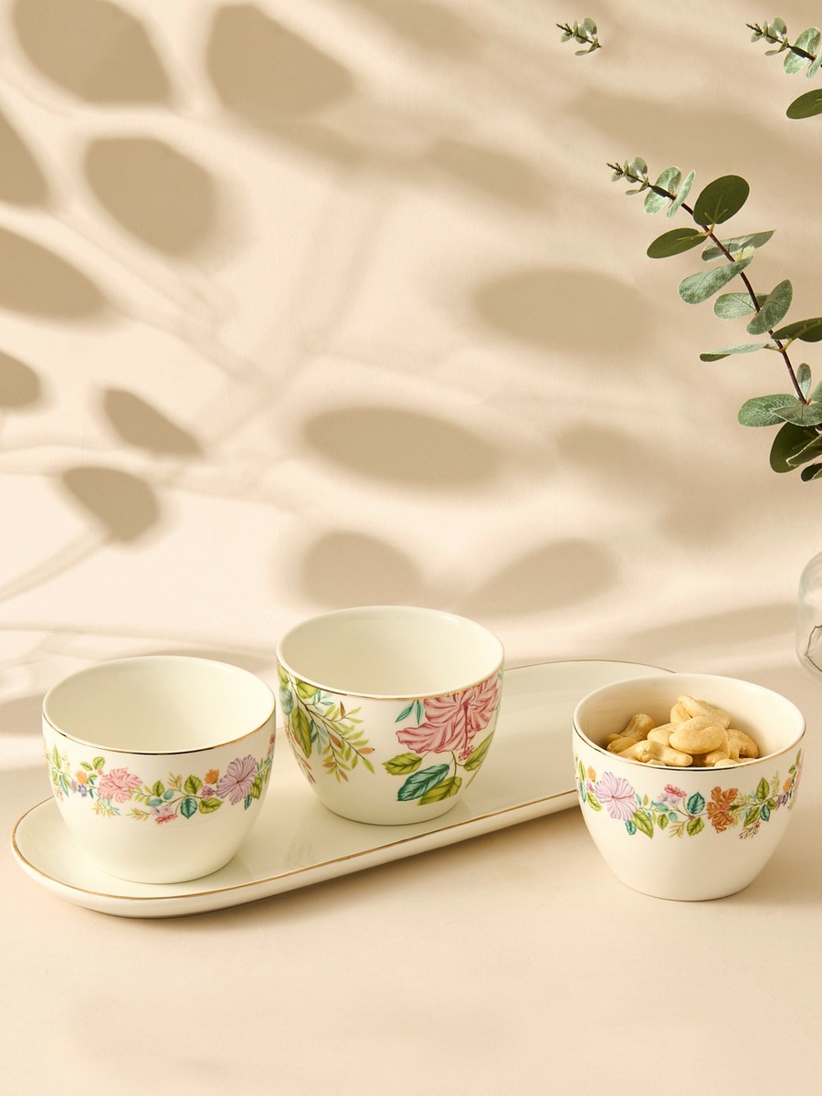 Summer Hot Flower Printed 3-Piece Ceramic Serving Bowl Set with Tray