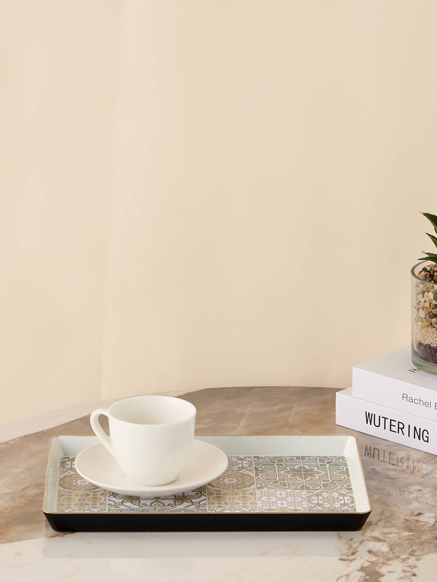 Printed Rectangular Serving Tray - 31x21 cm