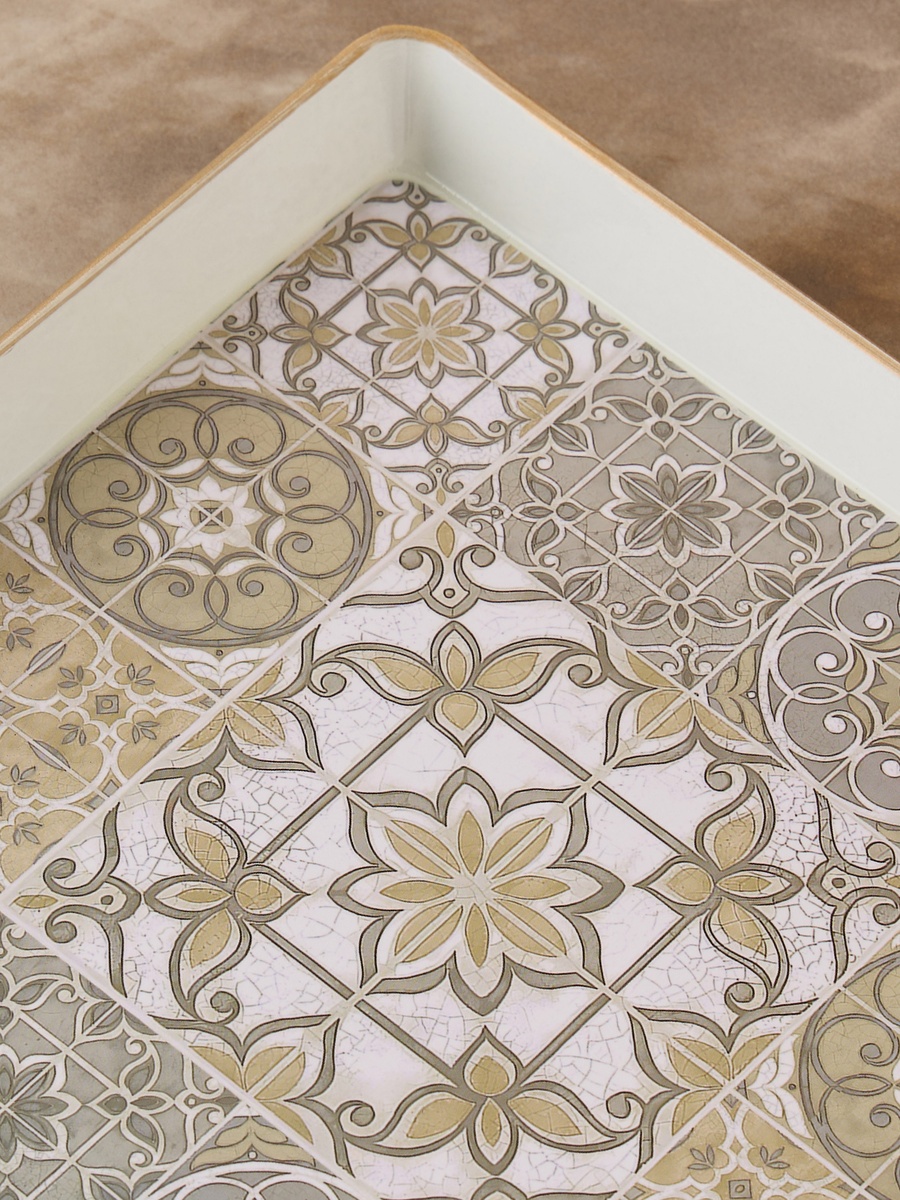 Printed Rectangular Serving Tray - 31x21 cm