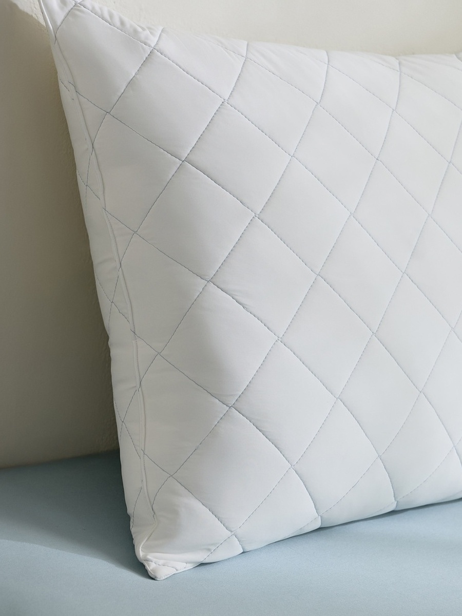 Coolbliss Spandex Quilted Pillow - 50x70 cm