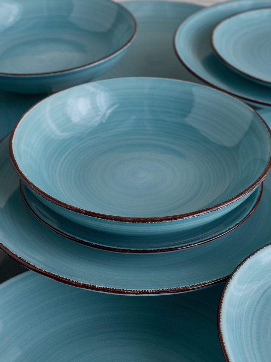 Elegenza 18-Piece Stoneware Dinner Set - Serves 6