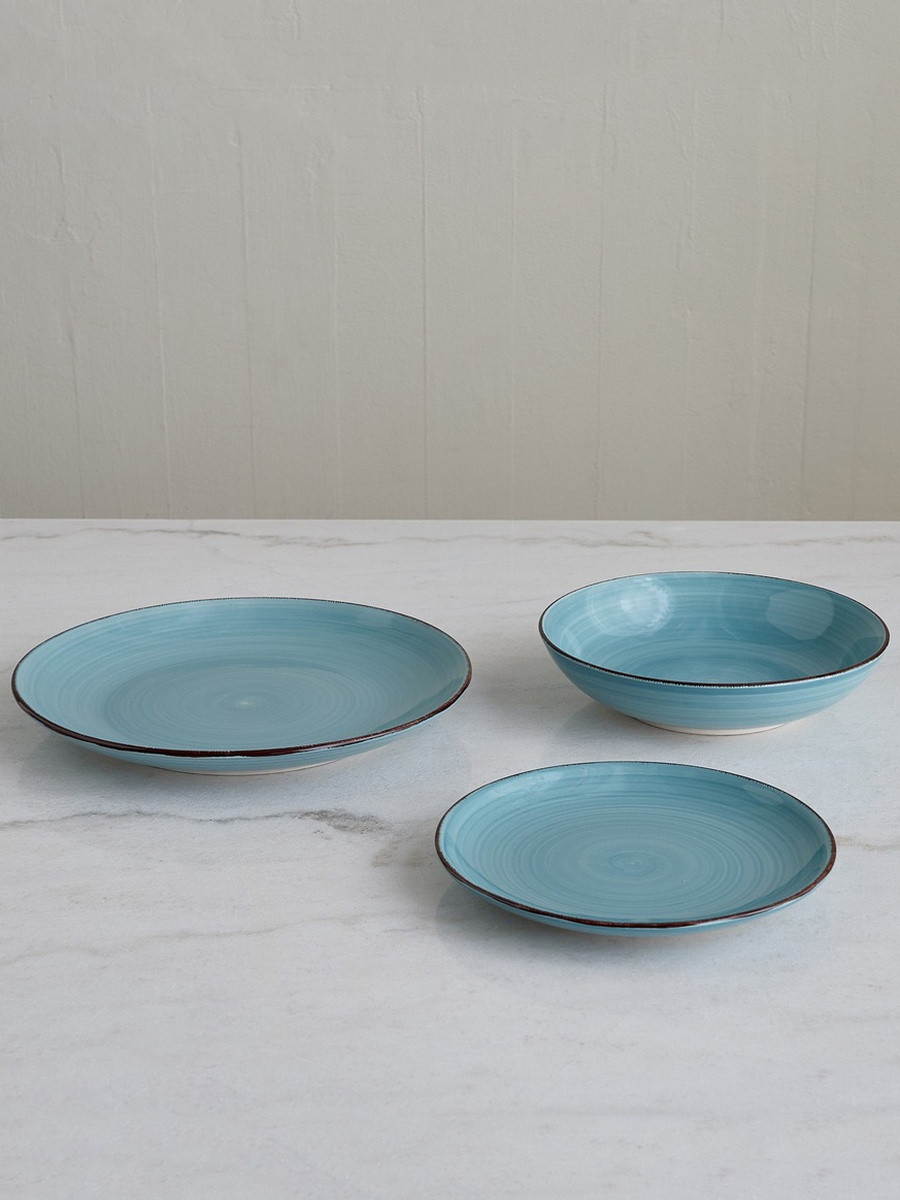 Elegenza 18-Piece Stoneware Dinner Set - Serves 6