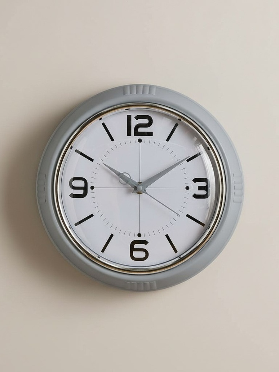 Saratoga Lume Metal Compass Wall Clock - 24.5x24.5x7.2 cm