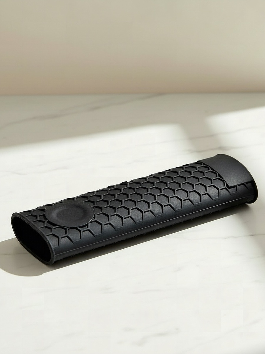 Vega Universal Silicone Pans Handle Grip - 4.8x15.5x2 cm