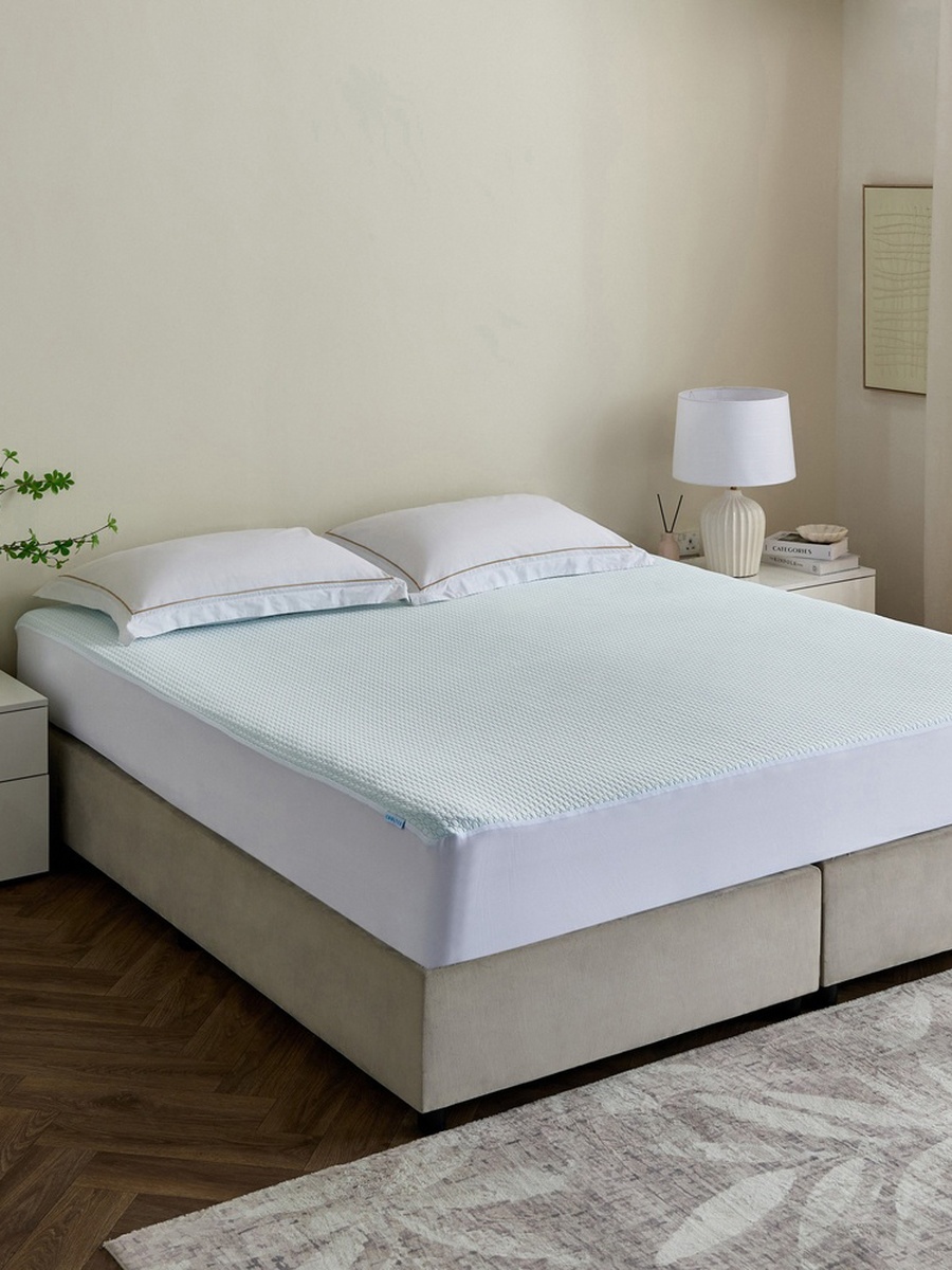 Cooltex Waterproof Super King Mattress Protector - 200x200+40 cm