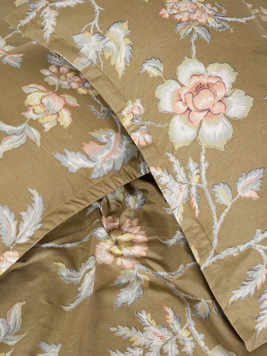 3-Piece Printed Queen Size Bedsheet with Pillow Covers