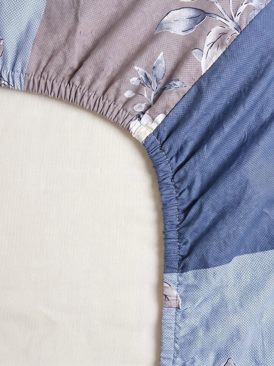 Pack of 3- Printed King Fitted Bedsheet with Pillow Covers Blue