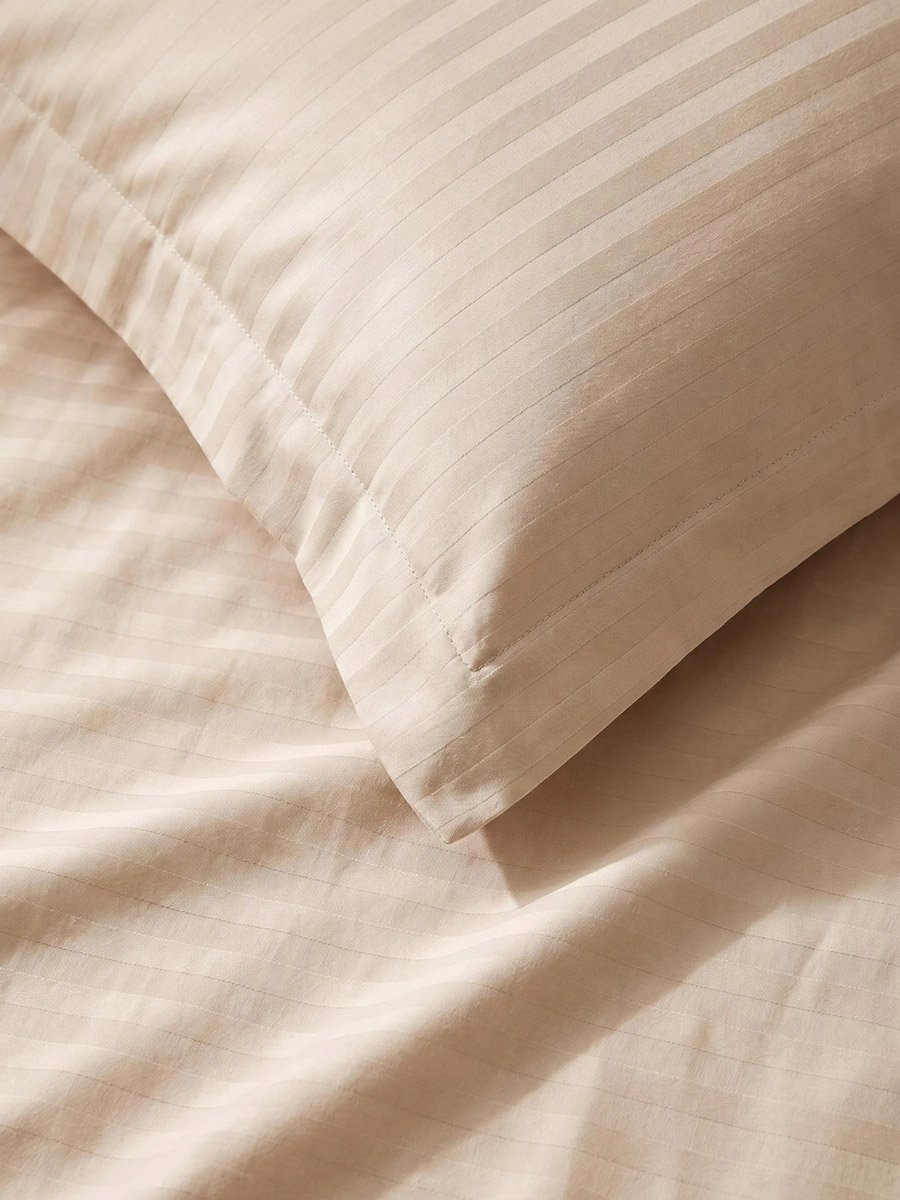 2-Piece Stripe Single Fitted Bedsheet Set with Pillow Cover