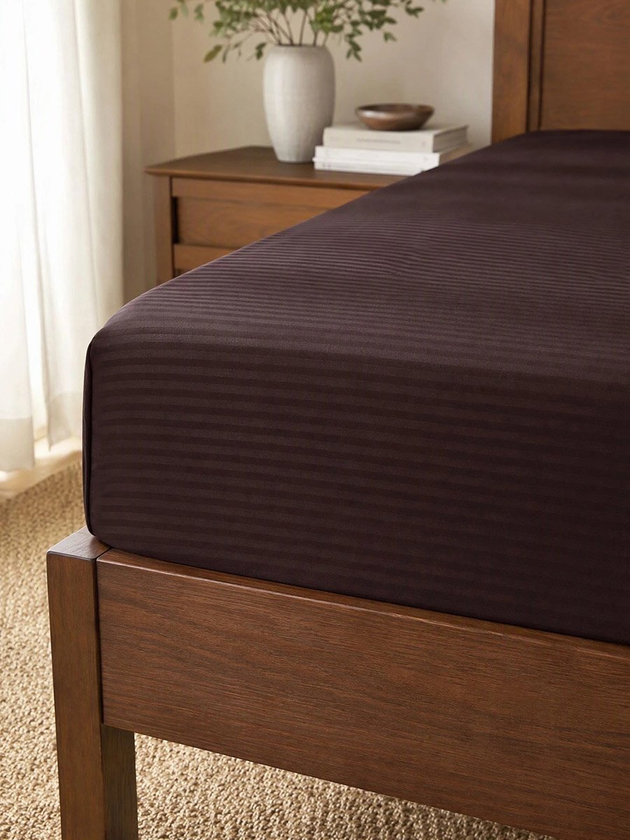 2-Piece Stripe Single Fitted Bedsheet Set with Pillow Cover