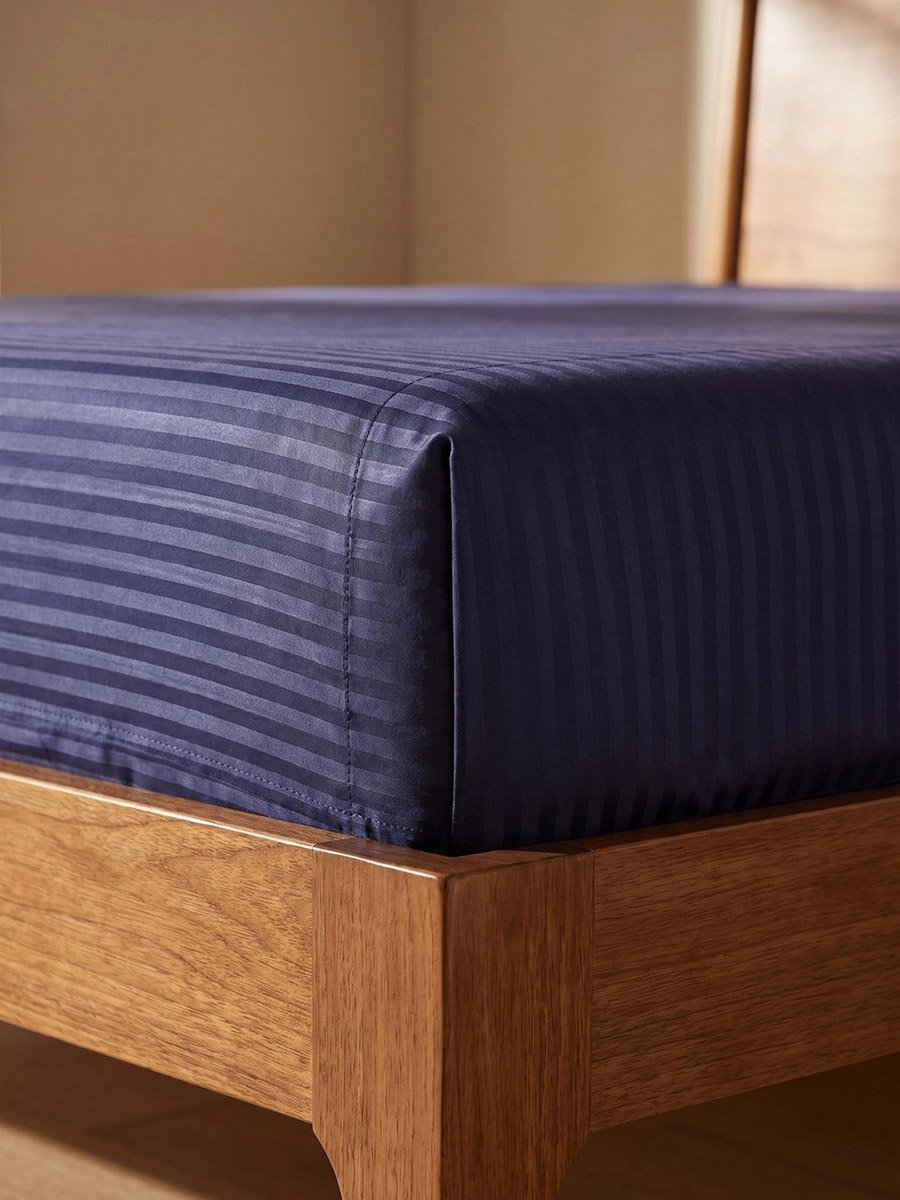 2-Piece Stripe Single Fitted Bedsheet Set with Pillow Cover