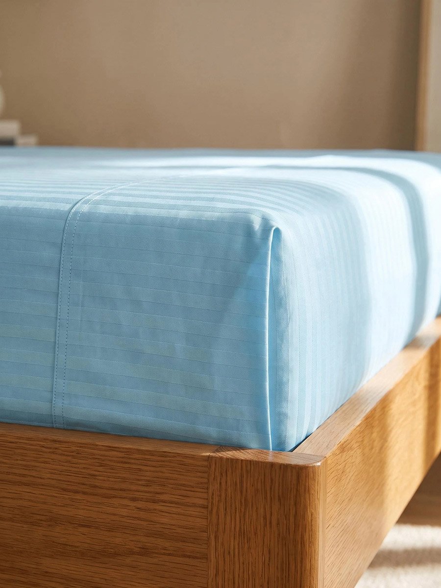 2-Piece Stripe Single Fitted Bedsheet Set with Pillow Cover