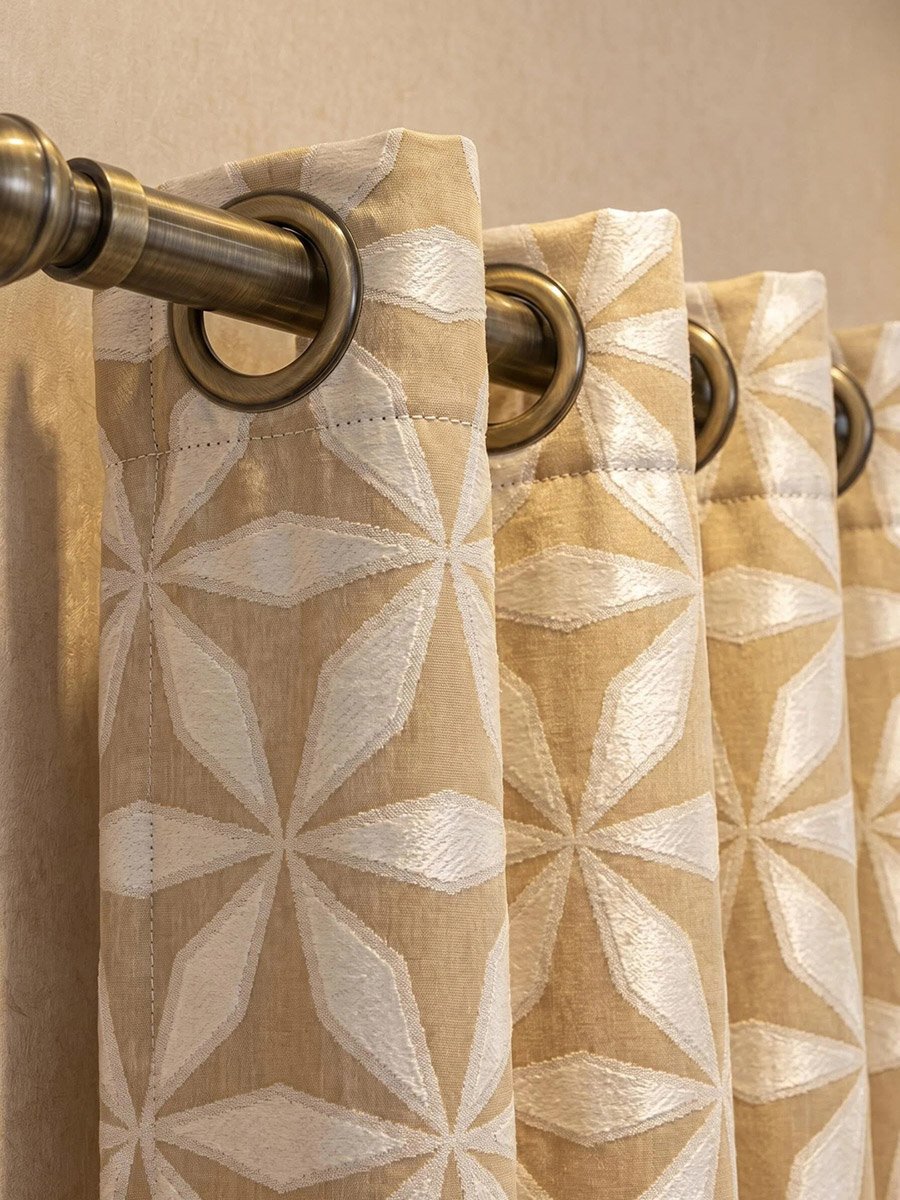 1-Piece Jacquard Non-Blackout Curtain, 132x260cm Beige