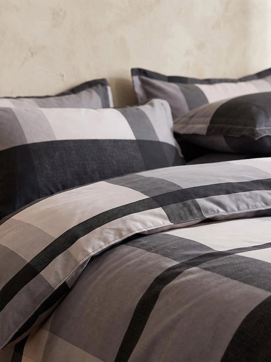 4-Piece Quilt Cover Comforter Set - Charcoal, 180x220cm