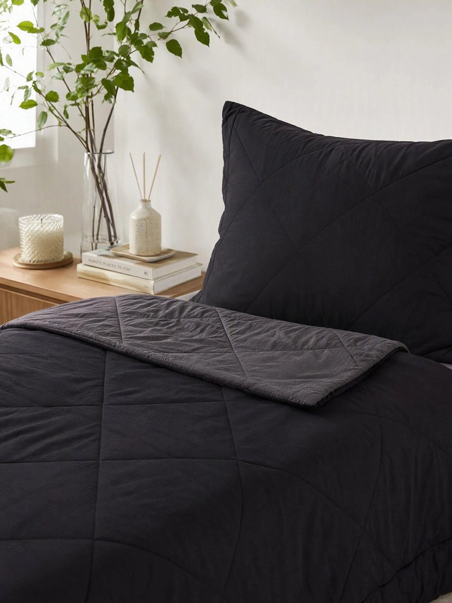 1-Piece Solid Comforter Black, 90X100 Inches