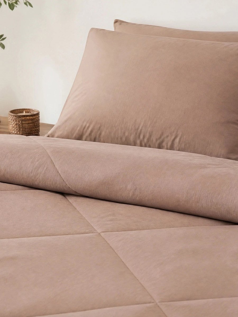 1-Piece Solid Comforter Light Pink, 90X100 Inches