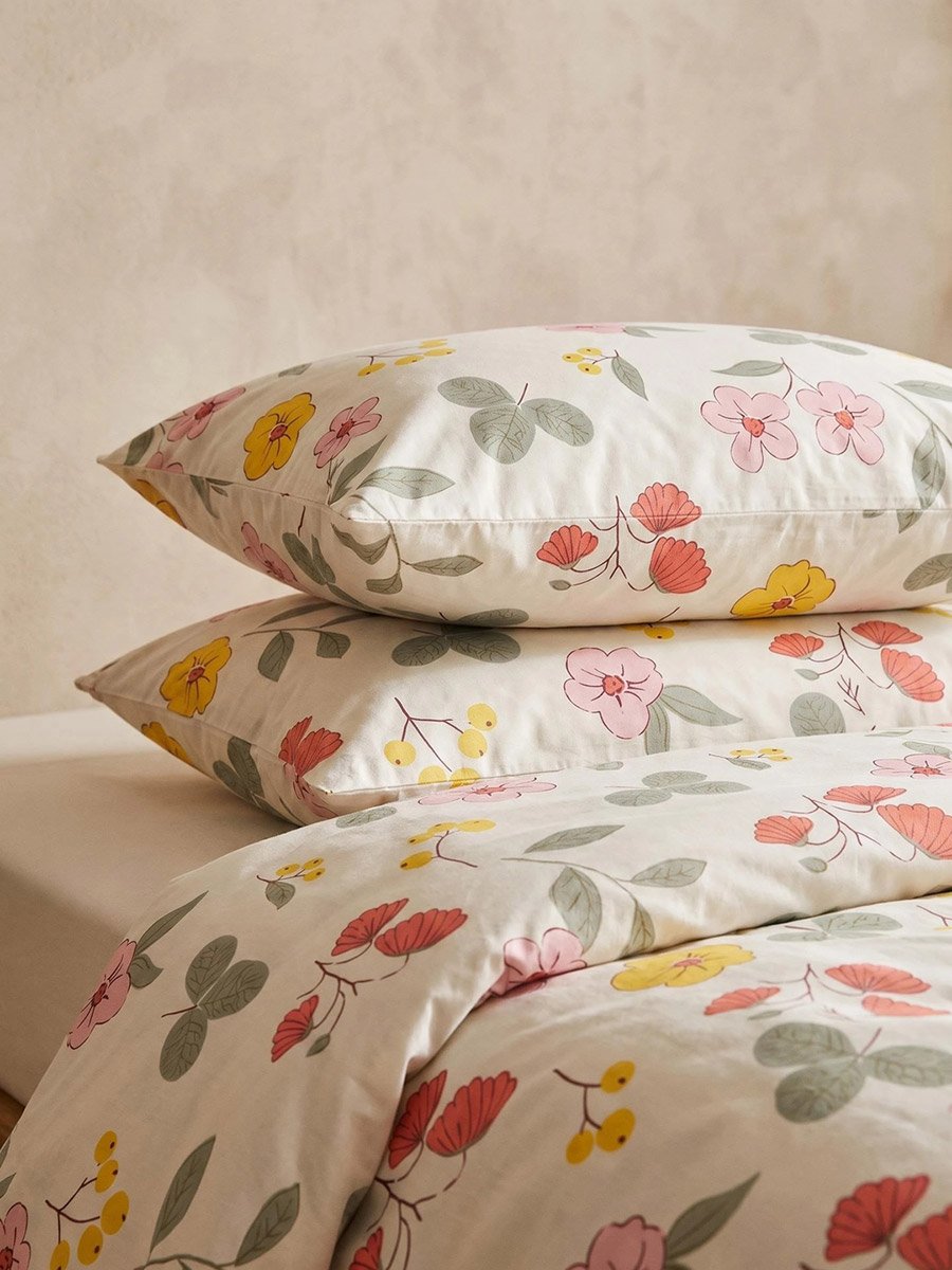 4-Piece Printed Comforter Set with Bedsheet and Pillow Covers, Multi