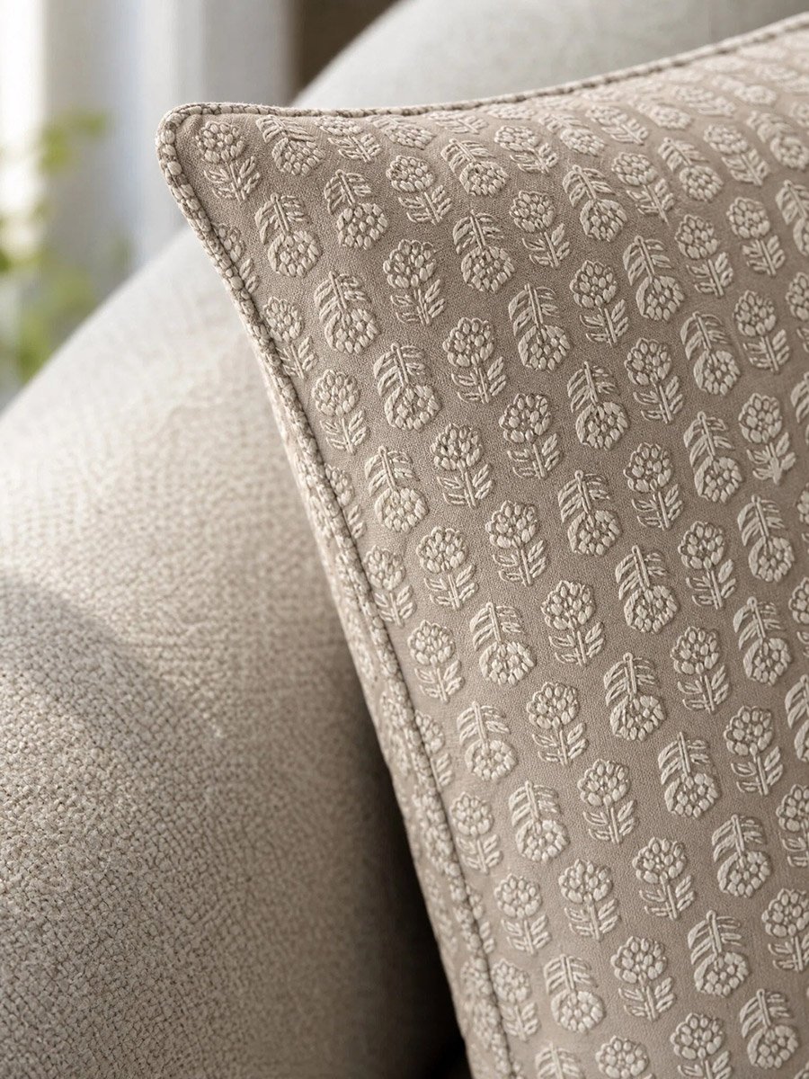 1-Piece Floral Print Cushion Cover, 45x45cm