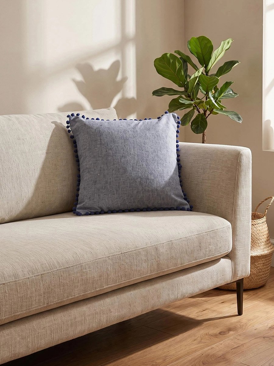 1-Piece Pom Pom Trim Cushion Cover 100% Cotton, 45x45cm