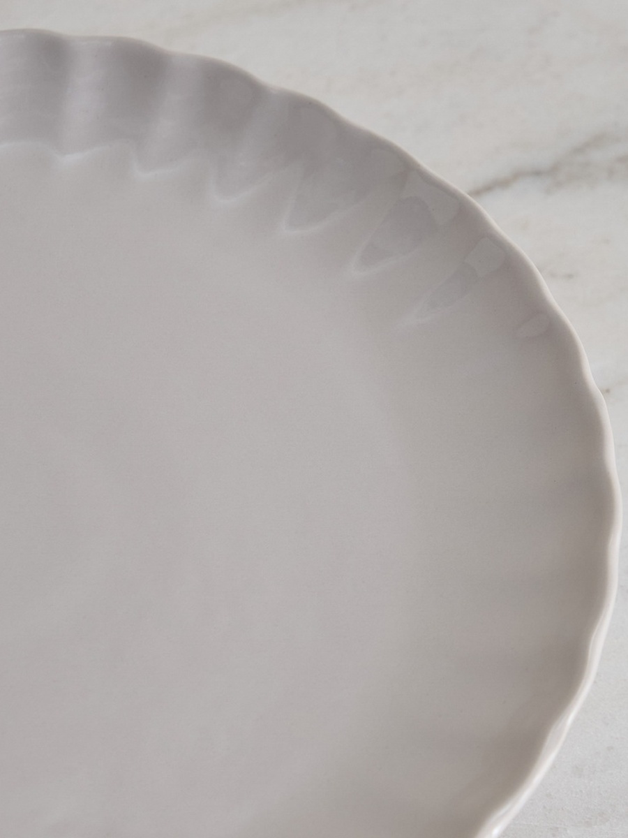 Siam Scallop Pedestal Cake Stand - 30.5 cm