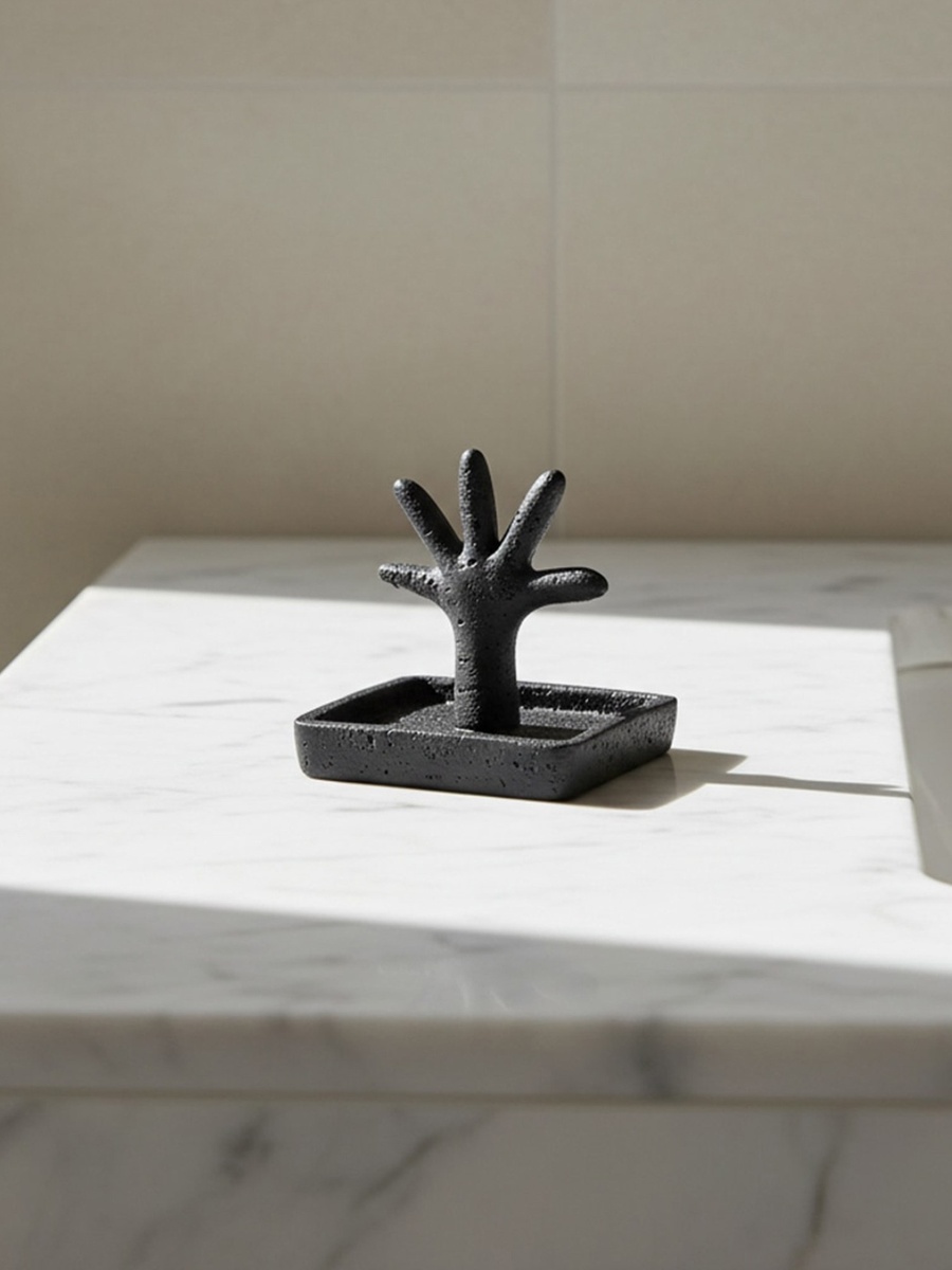 Whyton Saga Resin Jewellery Holder - 10x10x10 cm